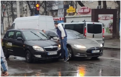 Uber дтп Tesla