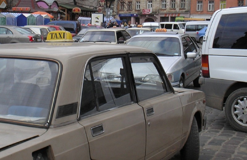 Проверки львовского такси