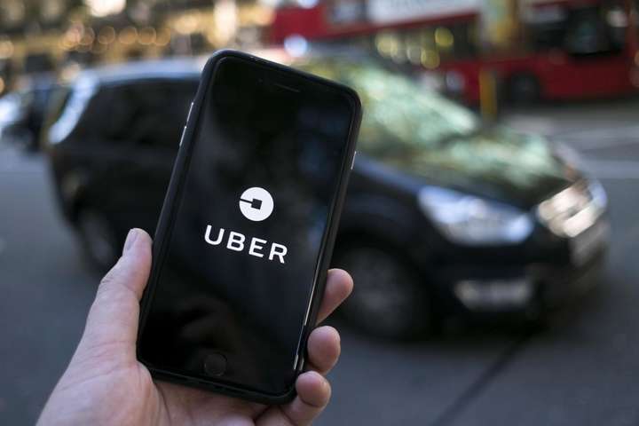 30.000 мексиканских таксистов провели автопробег против Uber