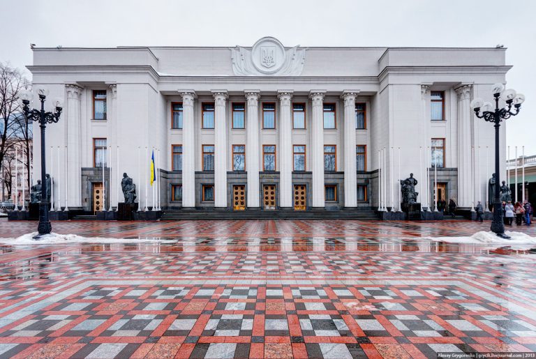 В транспортном комитете Верховной Рады говорили о такси.