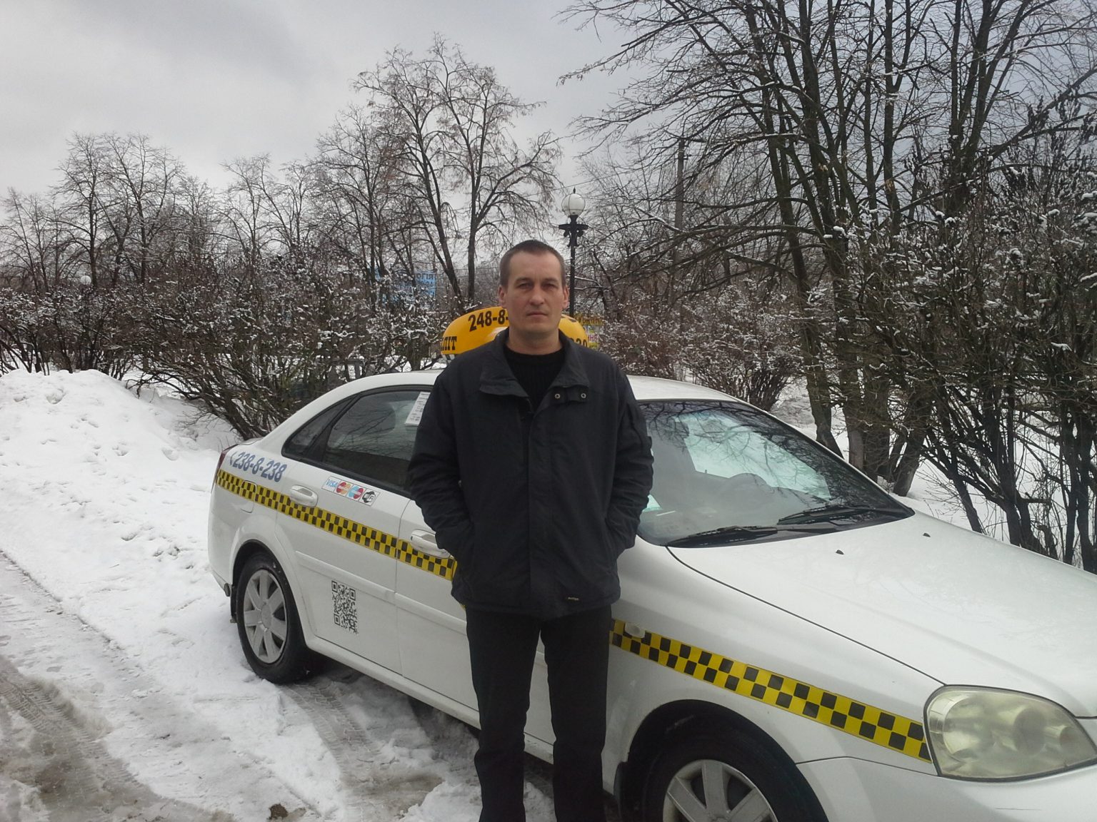 Лучший таксист россии. Украинское такси. Водитель в машине. Лучший таксист. Акции таксовичкоф.