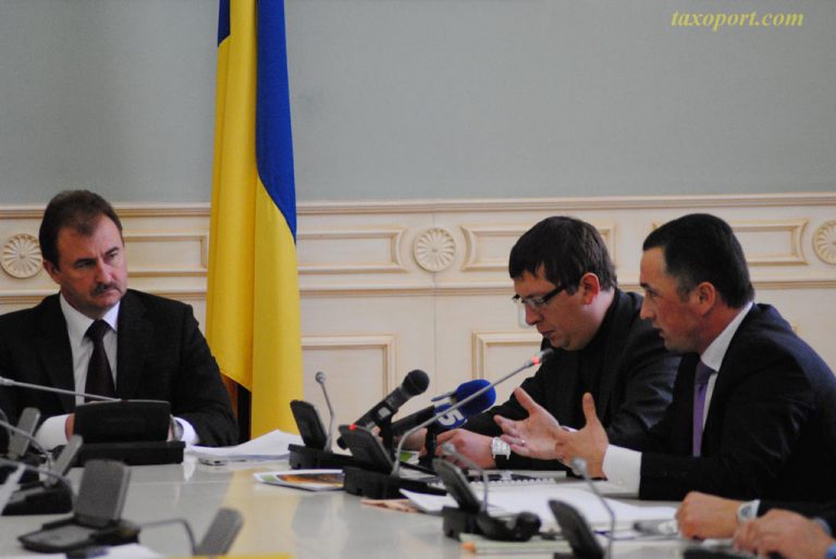 Голова КМДА Олександр Попов вирішив перевірити столичних таксистів