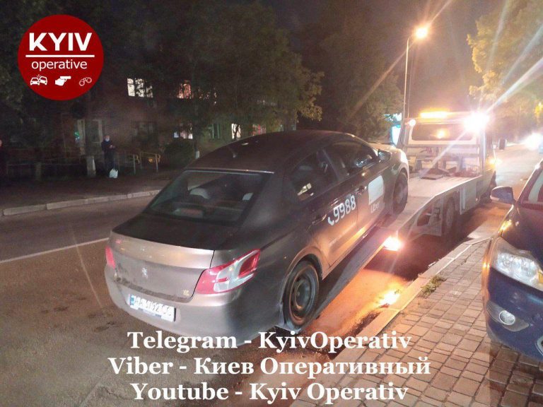 П’яний водій Uber чинив опір працівникам поліції