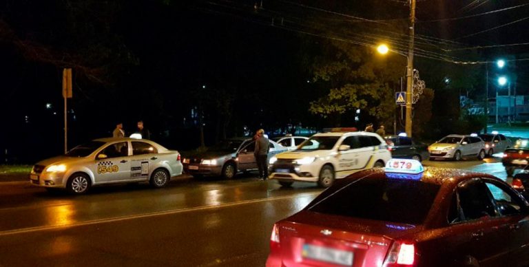 Чим закінчилися “розбірки” із тернопільським таксистом