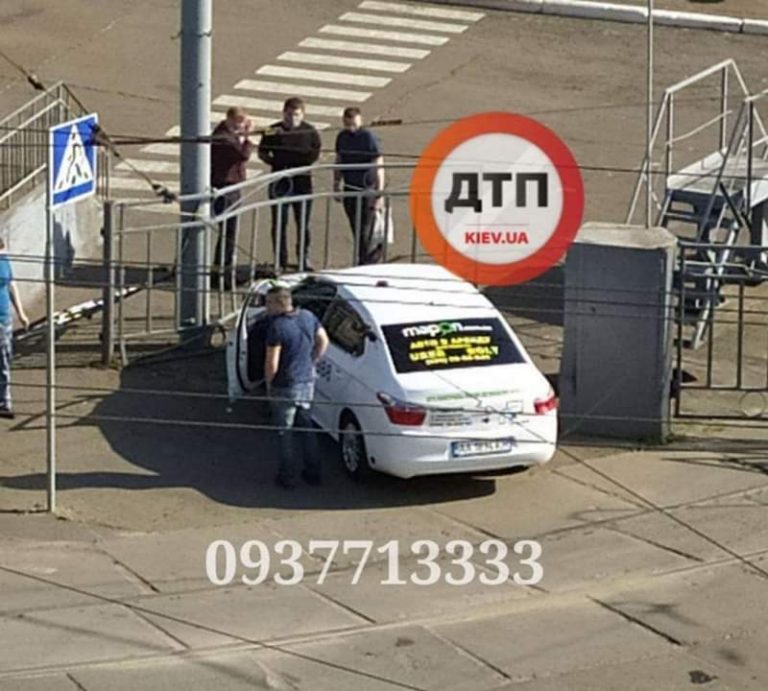 Uber скоїв ДТП у Києві