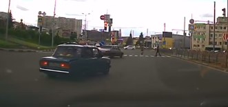 В Харькове таксист потерял сознание за рулем (Видео)