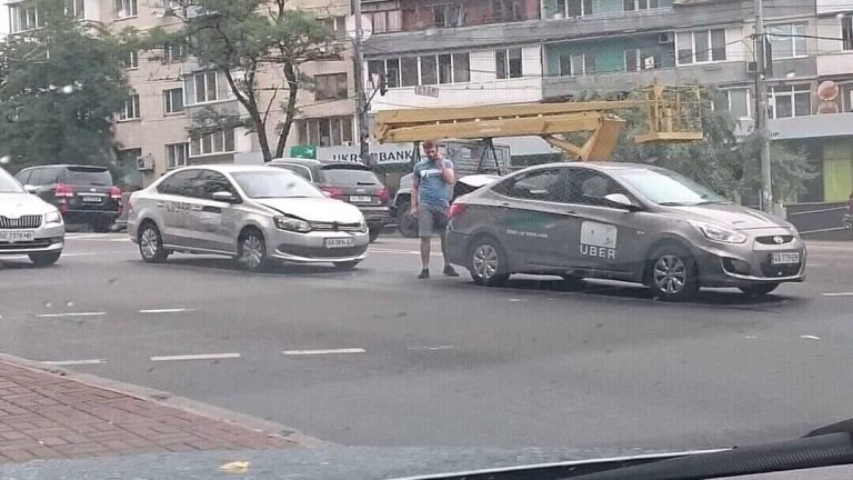 Двойное ДТП с Uber