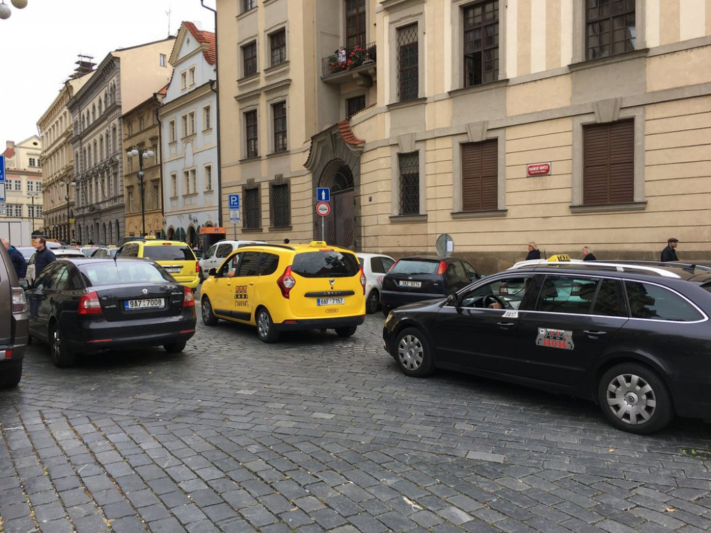 такси в Праге такси в Праге