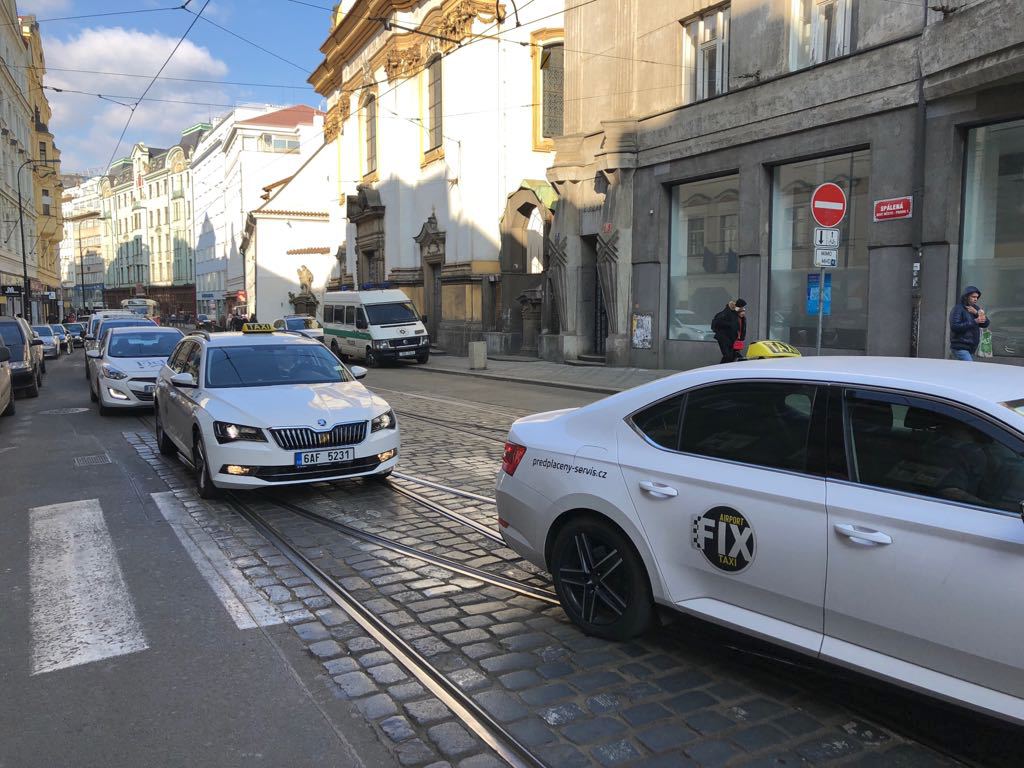 такси в Праге такси в Праге