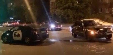 Снова Bolt попал в ДТП (Видео)