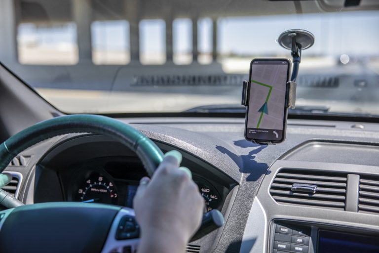 В Бельгии запретили Uber