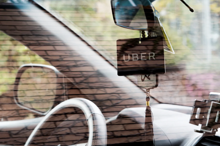 У Португалії працівники Uber матимуть права робітників