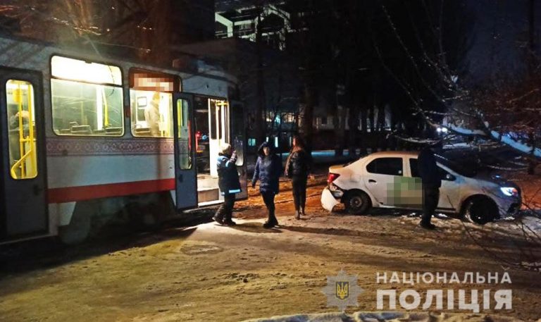 Водій bolt під амфетаміном спричив ДТП, постраждала 30-річна вагітна пасажирка