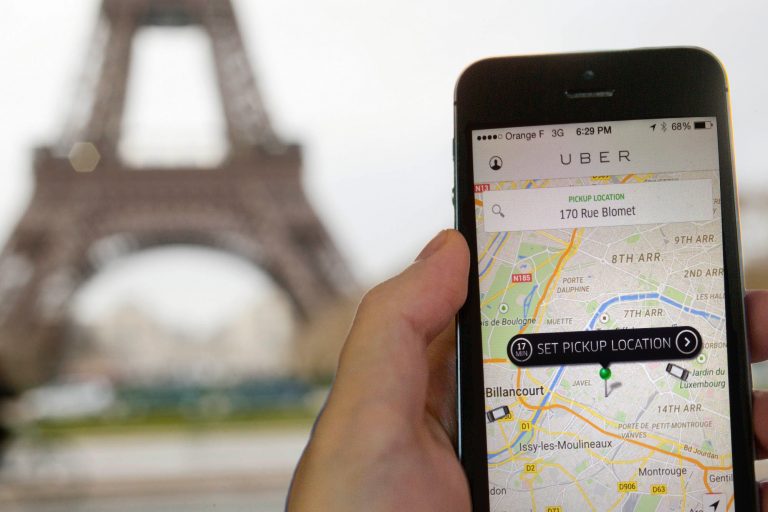 Французький суд зобов’язав Uber виплатити водіям близько 17 млн євро