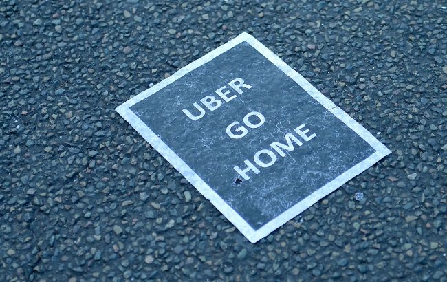 Макрона запідозрили у лобіюванні Uber у Франції